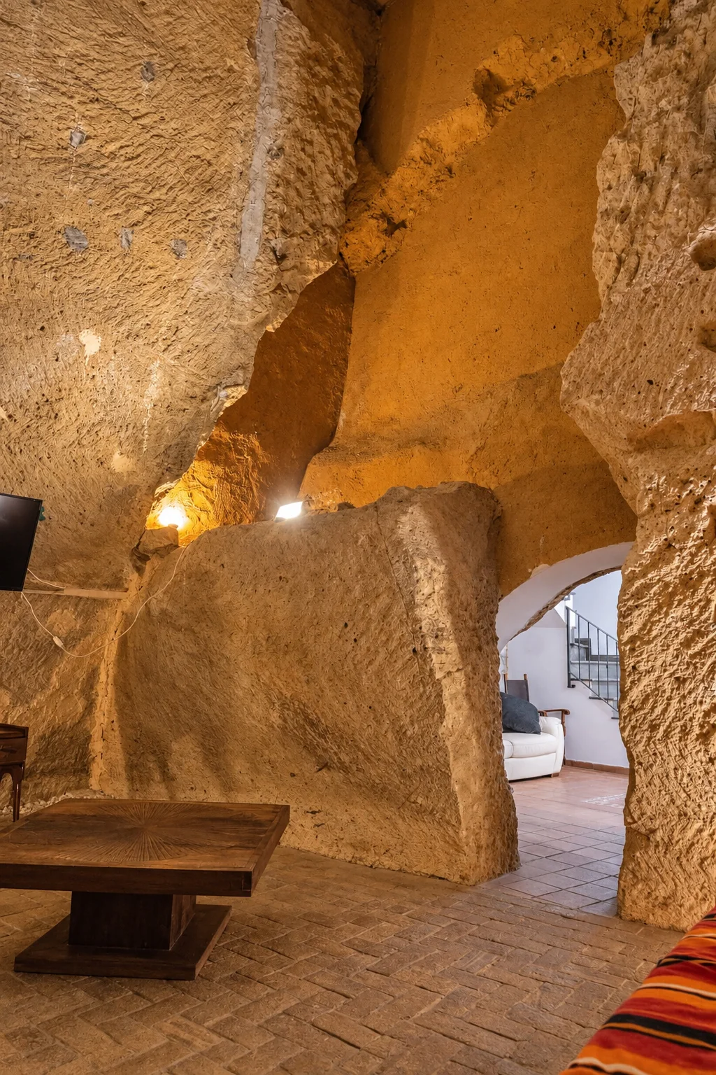 La grotta di tufo